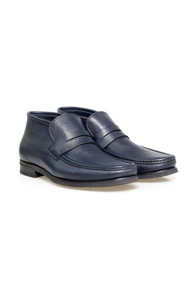 Butik ΣΚΟΥΡΟ ΜΠΛΕ ΧΡΩΜΑ ΑΝΔΡΙΚΕΣ ΜΠΟΤΕΣ ΑΠΟ ΓΝΗΣΙΟ ΔΕΡΜΑ ΧΩΡΙΣ ΚΟΡΔΟΝΙΑ