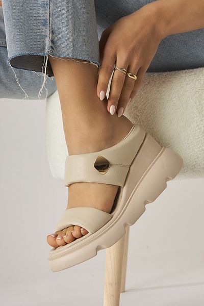 Limoya Susi Beige High Heeled Fluffy Women's Slippers