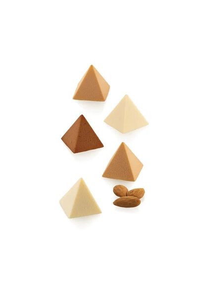silikomart Mini pyramid silicone mold, Pyramid 11, 18 cavities, 32x32x32h mm