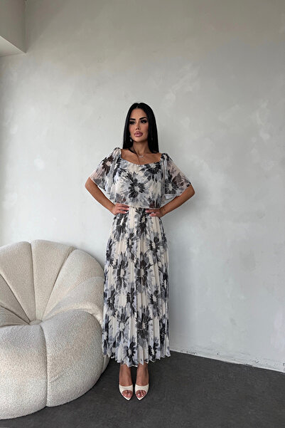 LİLA İSTANBUL Kare Yaka Pileli Şifon Çiçek Desenli Yazlık Elbise