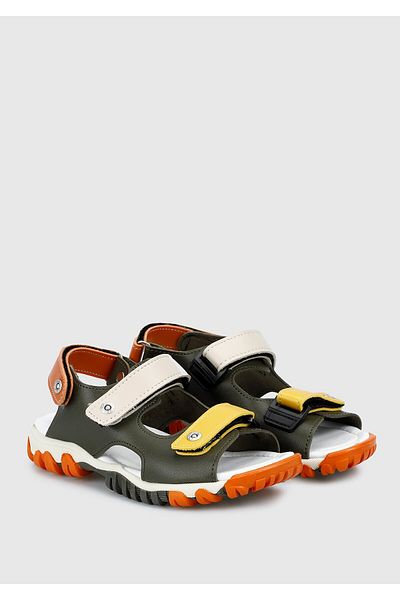 Kiddo Boy's Khaki Flat Sandals