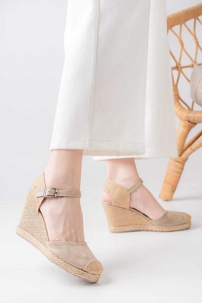 SEDRİK Beige Suede Straw Detailed Wedge Heel Shoes