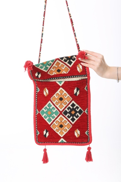 Baghashtag Red Kilim Motif Saddle Bag