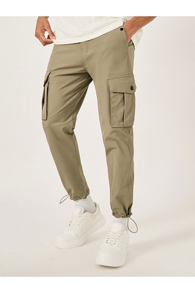 Fort Collins By Styli Men Brown Solid Cargo Pants with Drawstring Hem