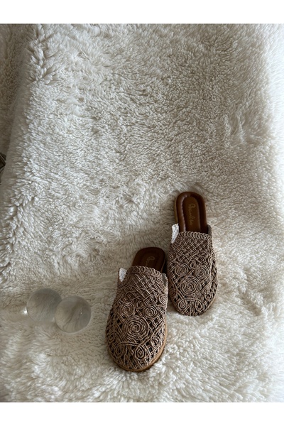 METİC Women's Straw Slippers Closed Front Stylish Design