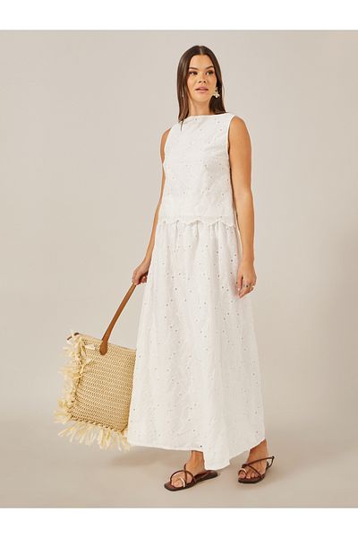 Styli Schiffli A-Line Maxi Skirt with Slit Detail