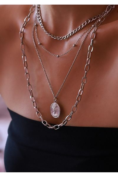 fullcontrol Women's Silver Color 4-Piece Medallion Necklace Combination Necklace