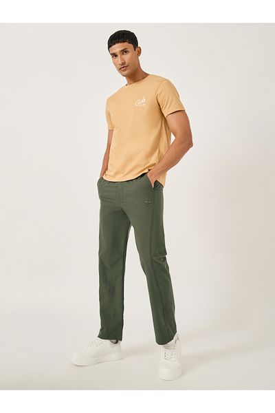 Fort Collins By Styli Men Solid Drawstring Waist Straight Leg Pants