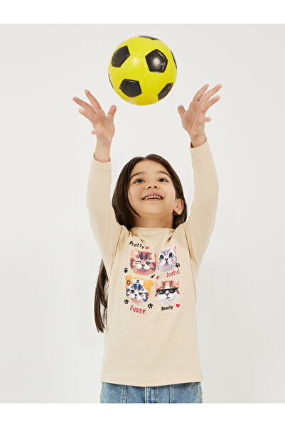 Styli Graphic Print Regular Fit T-Shirt