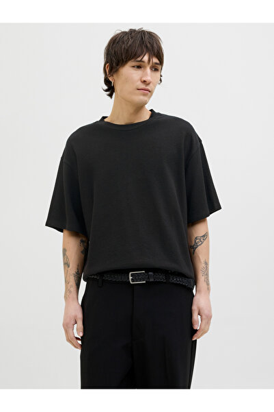 Jack & Jones Solid Crew Neck Relaxed Fit T-Shirt