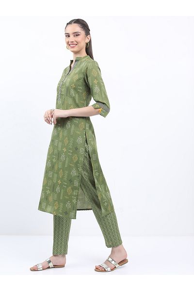 Vishudh By Styli Women Olive Printed Kurta with Trousers