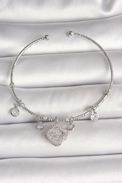 Clariss Brass Silver Color Dangle Zircon Stone Clover Figure Charm Women's Bracelet