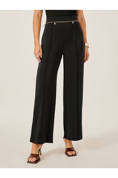 Styli Flared Knitted Pants with Pintuck Detail