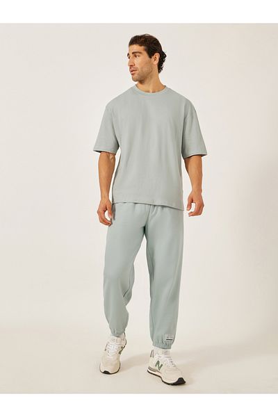 Styli Basic Crew Neck Oversized T-Shirt