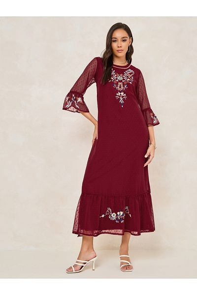 Styli Embroidery Detail Dobby Shift Maxi Dress
