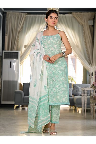 Vishudh By Styli Women Blue Floral Printed Cotton Kurta Set