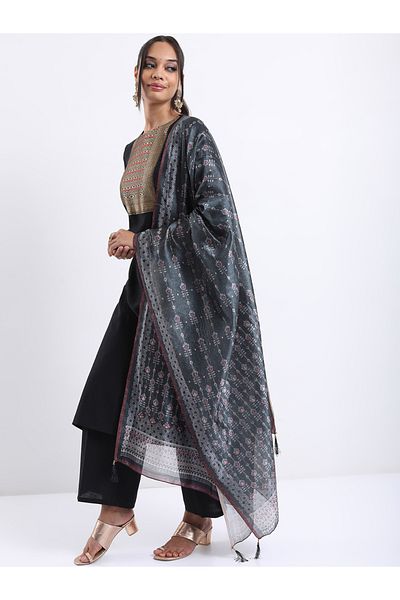 Vishudh By Styli Women Black Printed Kurta Set with Dupatta