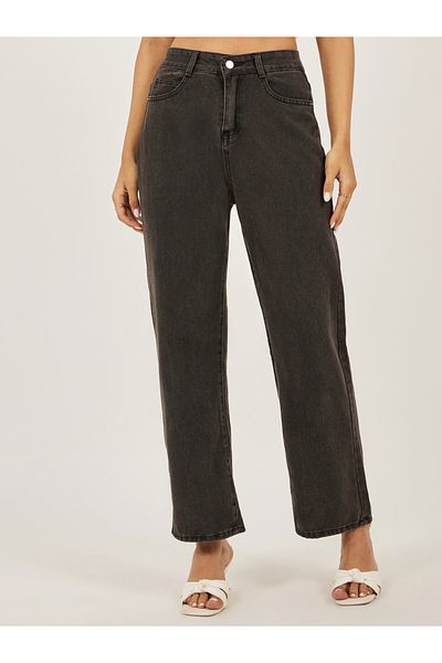 Styli Mid Rise Light Wash Straight Leg Jeans