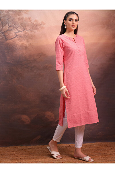 Vishudh By Styli Pink Floral Embroidered Straight Kurta