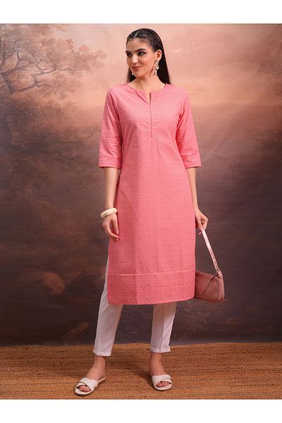 Vishudh By Styli Pink Floral Embroidered Straight Kurta