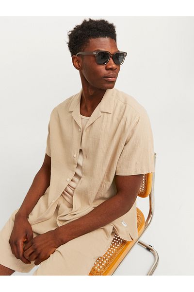 Jack & Jones Textured Resort Collar Regular Fit Shirt