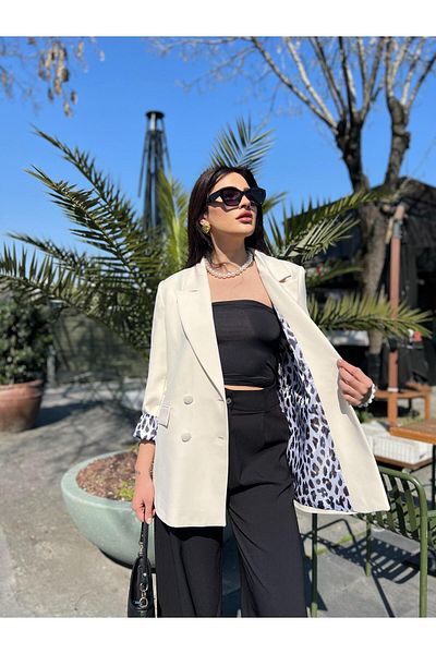 Göker Life Premium Blazer with Leopard Lining Detail
