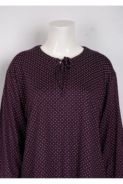 MUSTÜN Lace Blouse
