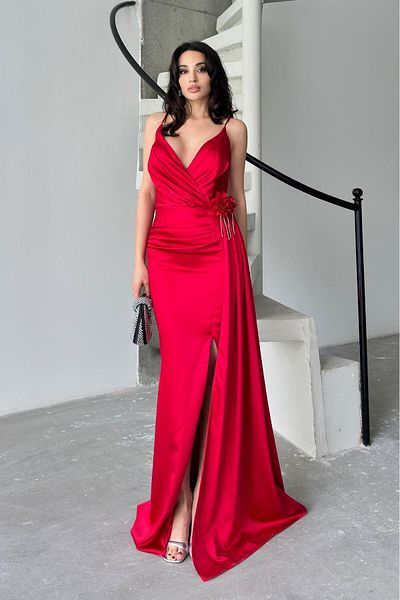 Serica Moda Red Thin Strap Slit Evening Dress with Flower Detail