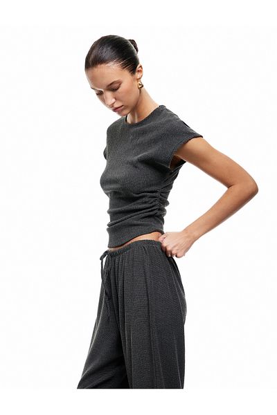 Koton Bürümcük Fabric Drape Detailed Crew Neck Short Sleeve T-Shirt