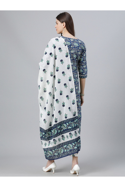 Libas By Styli All-Over Print Straight Kurta and Palazzo with Solid Dupatta Set