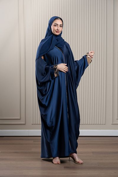 LAVİNİA عباية نسائية لافينيا، بشت ملون، ملفوفة، مبطنة، ذات حواف منقوشة.