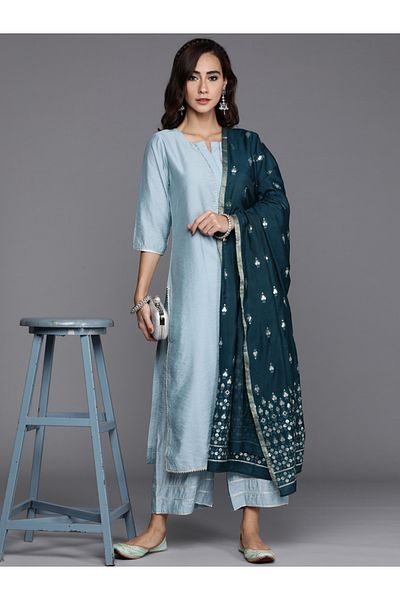 Libas By Styli طقم كورتا سادة وبلازو متوسط الارتفاع مع دوباتا مطبوعة