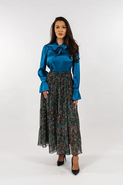 Gorgeaux Blue Blouse And Floral Skirt Set - Xxl(44)