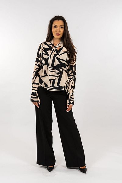 Gorgeaux Elegant Set Blouse With Details And Black Pants Iuliana - 5xl(50)