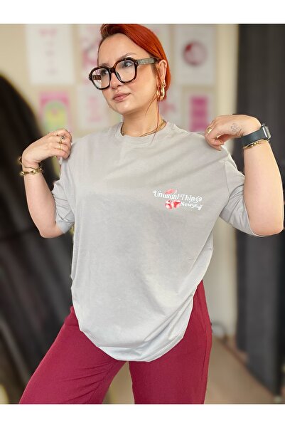 Tumtum Wear تيشيرت مطبوع على الظهر مقاس كبير