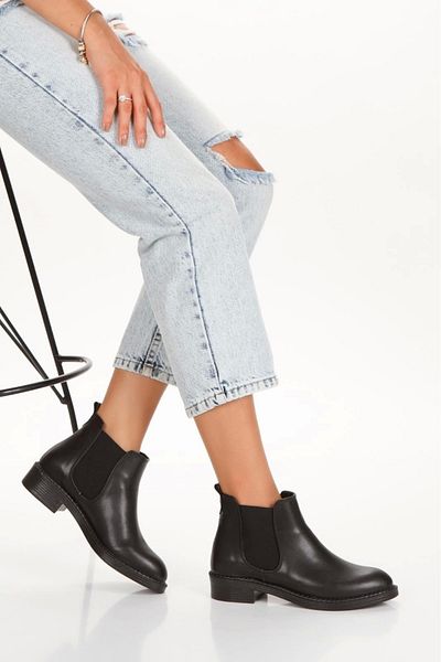 KAZAX Seend Black Leather Heeled Boots