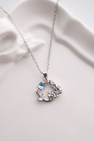 EFBUTİK Stainless Steel Silver Color Forest Deer Necklace