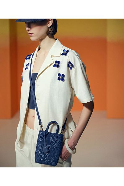 İpekyol Flower Appliqued Shirt