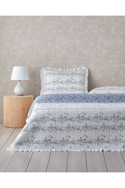 English Home طقم مفرش سرير مزدوج متعدد الأغراض من Blossom Stripe مقاس 200x220 سم أزرق