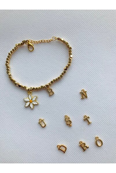 Luba (HARF BELİRTİNİZ) Papatya Detaylı Gold Bileklik