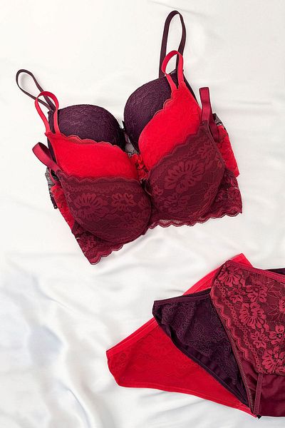 ifondi 3-Piece Supported Lace Bra Set