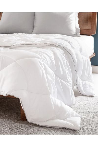 Madame Coco Faust King Size White Quilt