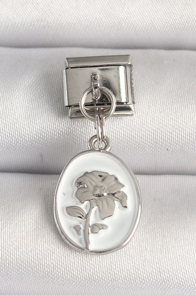 Store 316L Steel Silver Color Flower Embroidered White Portrait Model Nomination Charm