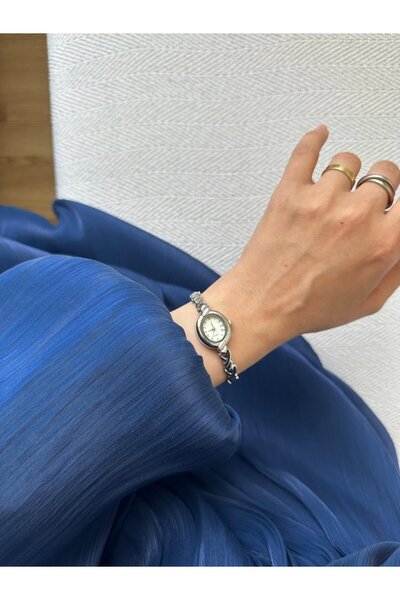MERW Breeze Model Gümüş Renk Vintage Seri Metal Kordon Kadın Kol Saati
