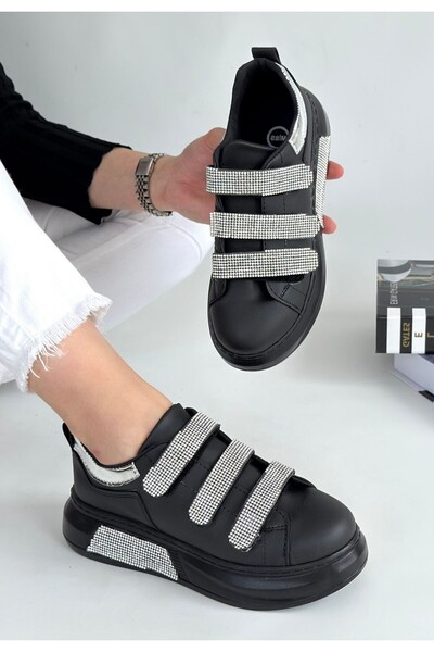 MODA55 Elika Black Skin Velcro Sports Shoes