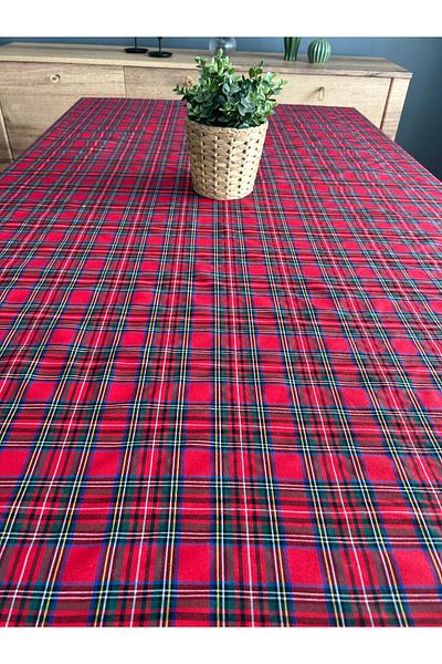Angels' Collection Plaid Tablecloth