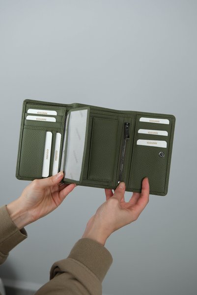ESGUARE Women's 100% Real Leather Stylish Wallet