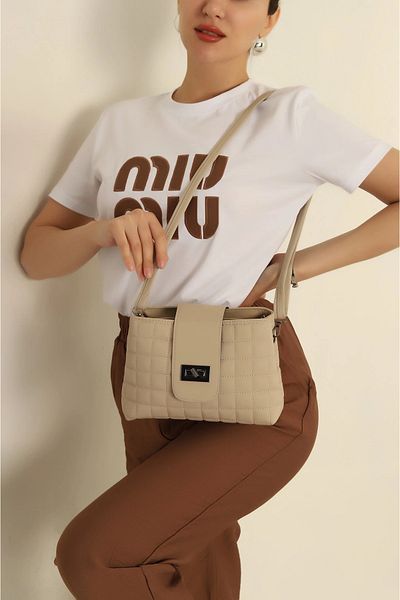 FHD BAGS Geantă de damă Trend cu model matlasat, cu curea reglabilă de mărime medie
