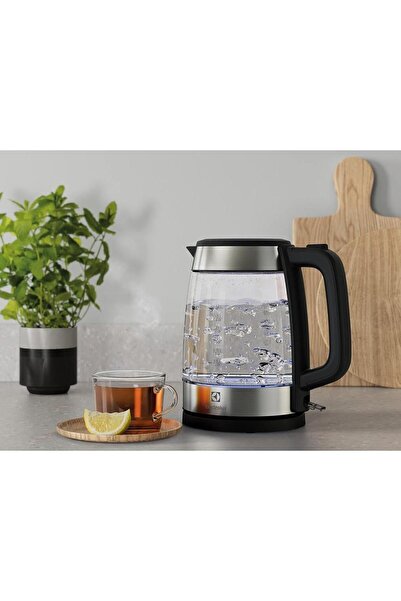 Electrolux Electrolux E4GK1-4GB kettle, 1.7 l, 2200 W, 360 degree rotation, Glass (Stainless steel)