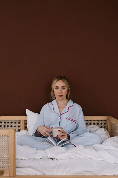 Mama in Love Sunday Kırmızı Nakışlı Mavi Uzun Kollu Pijama Üstü